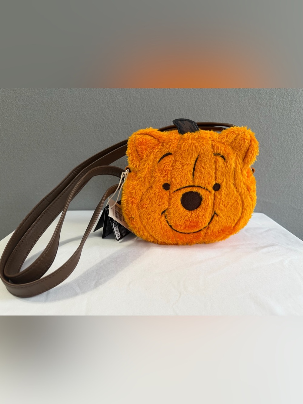 Loungefly Winnie the Pooh Pumpkin Plush Crossbody Purse Bag Soft Tag - Fall